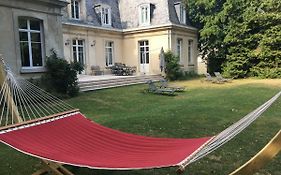 Le Château d'Hermonville B&B / Chambres d'hôtes